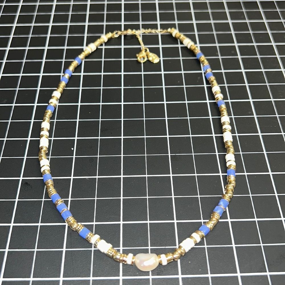 Loft 15” Blue White Gold with Pearl Necklace